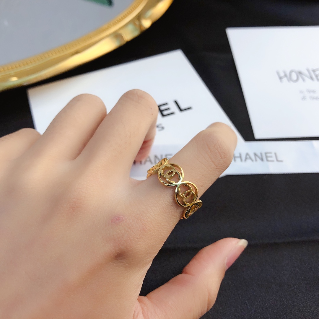 Replica CHANEL Ring