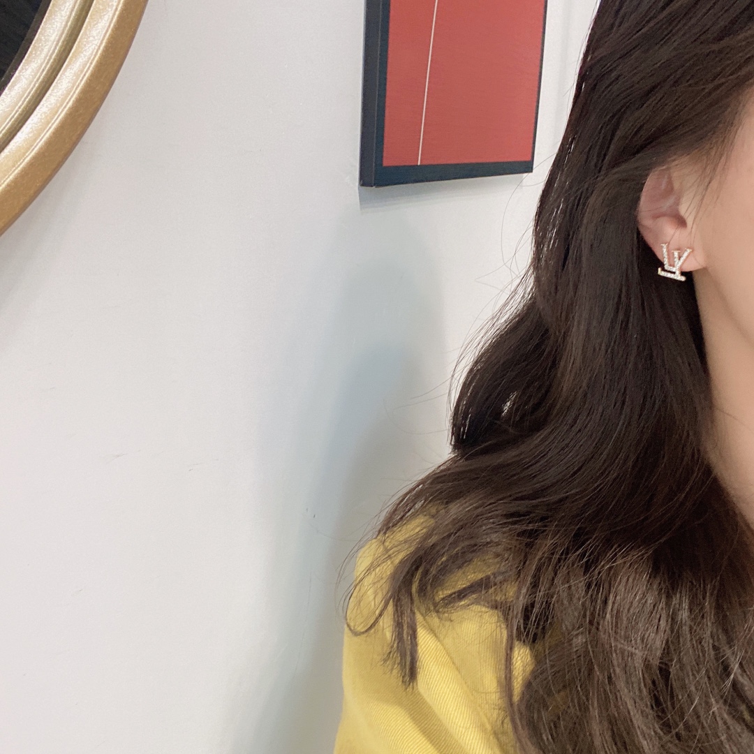 Replica LOUIS VUITTON Earring