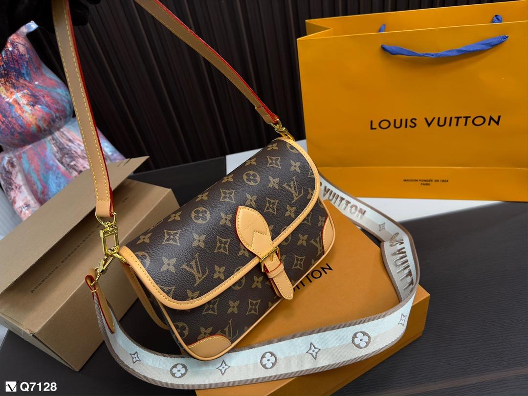 Replica Louis Vuitton Bag 24*15CM