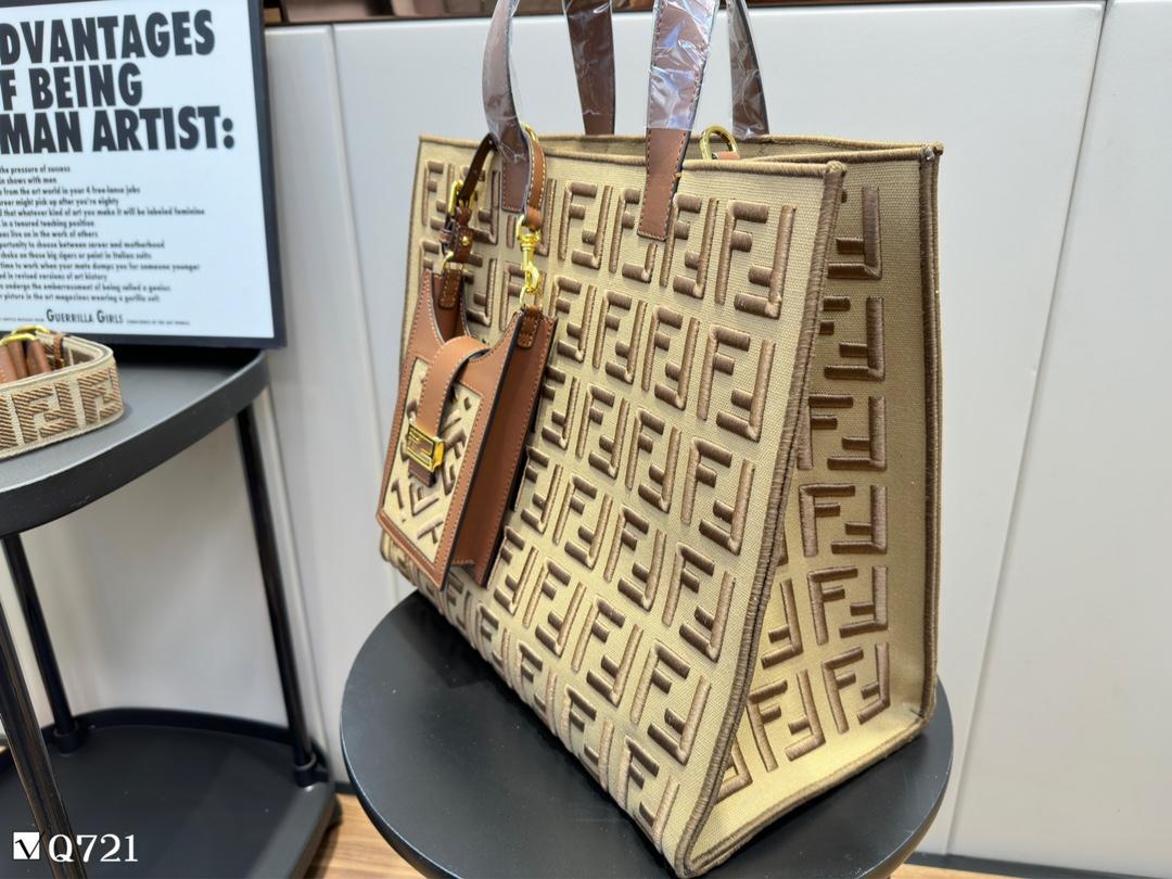 Replica Fendi Bag 37*32CM