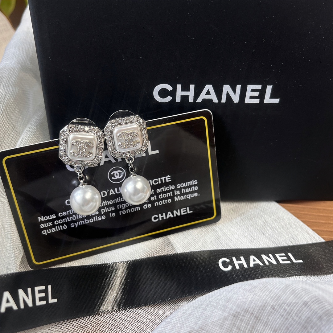 Replica CHANEL Earring