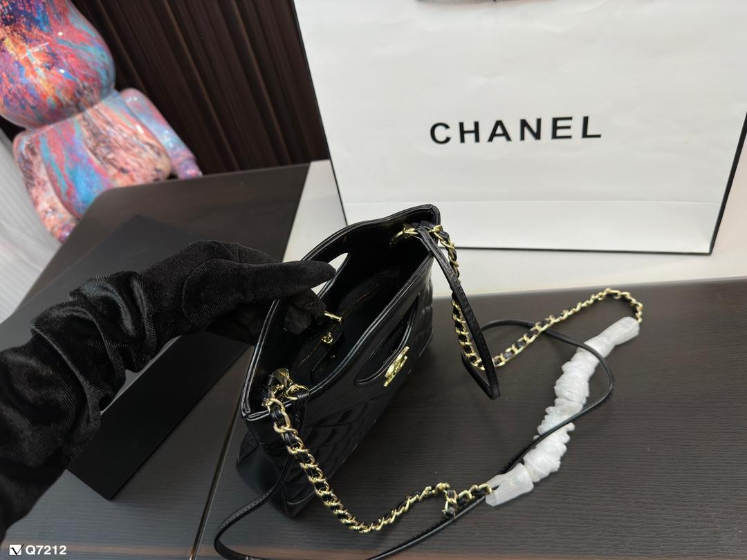 Replica Chanel Bag 17*22CM