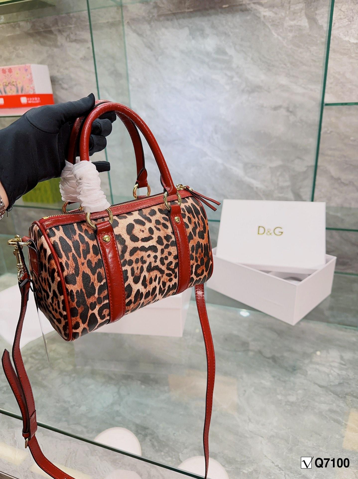 Replica Dolce Gabbana Bag 22*15CM