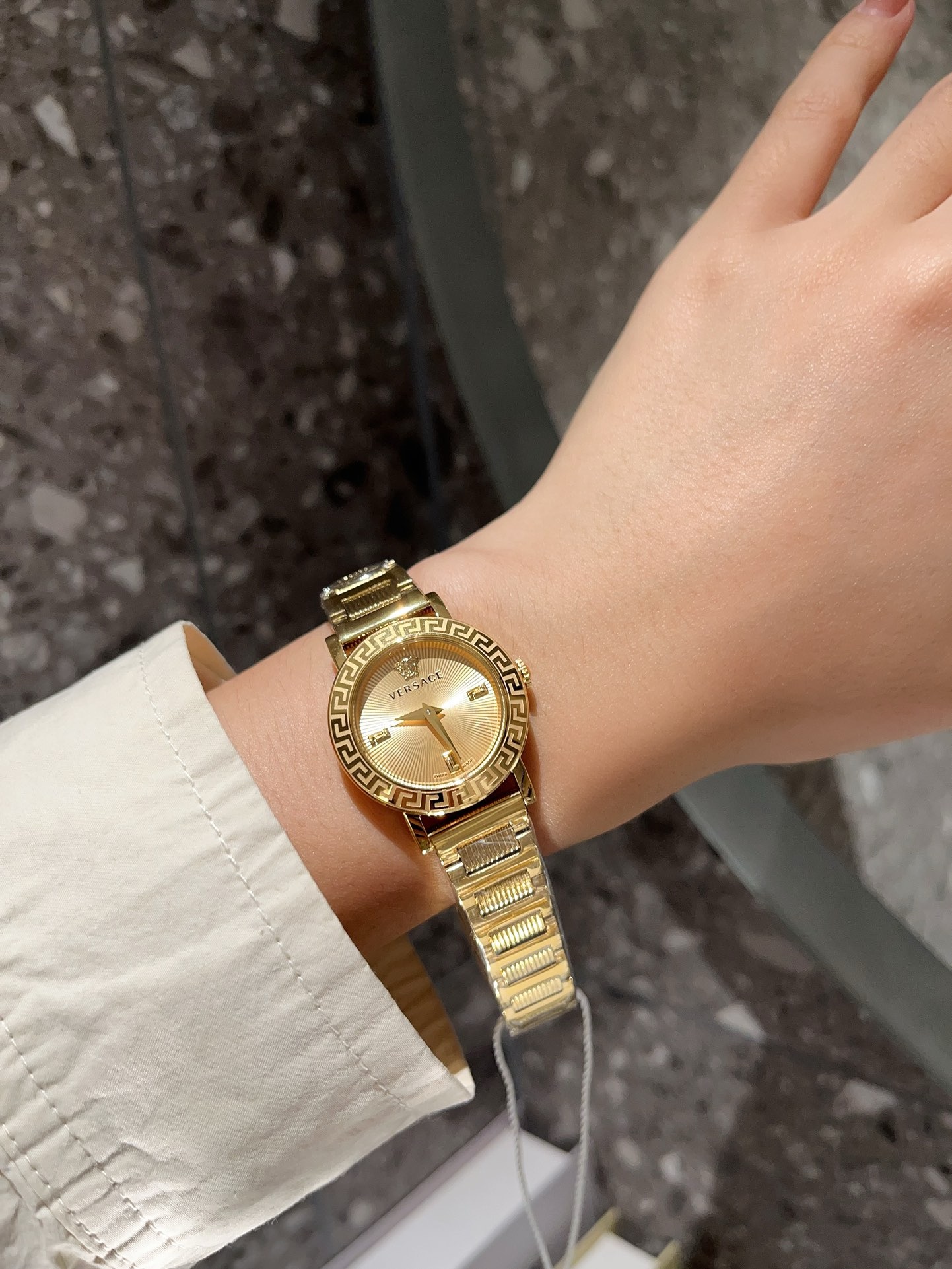 Replica Versace 904l Stainless Steel Quartz Watch 28MM