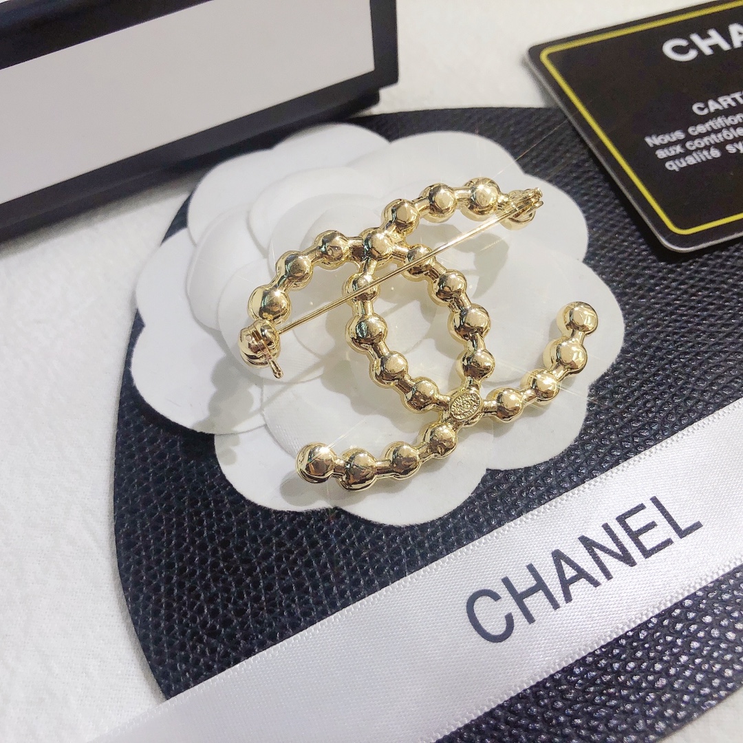 Replica CHANEL Brooch