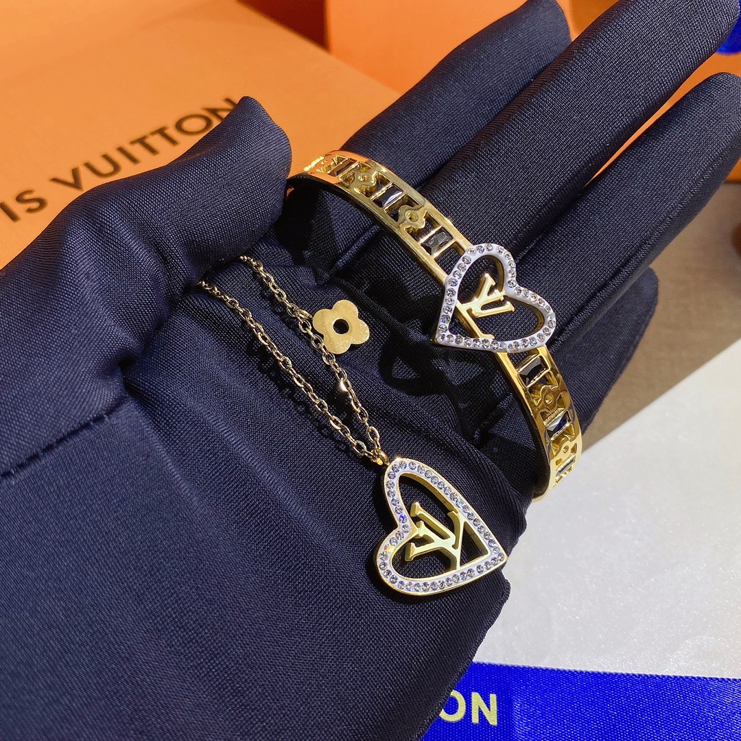 Replica LOUIS VUITTON Bangle