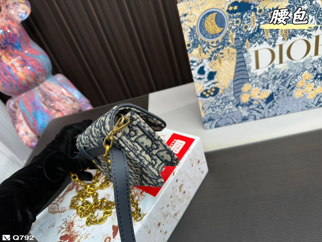 Replica Dior Bag 17*11CM