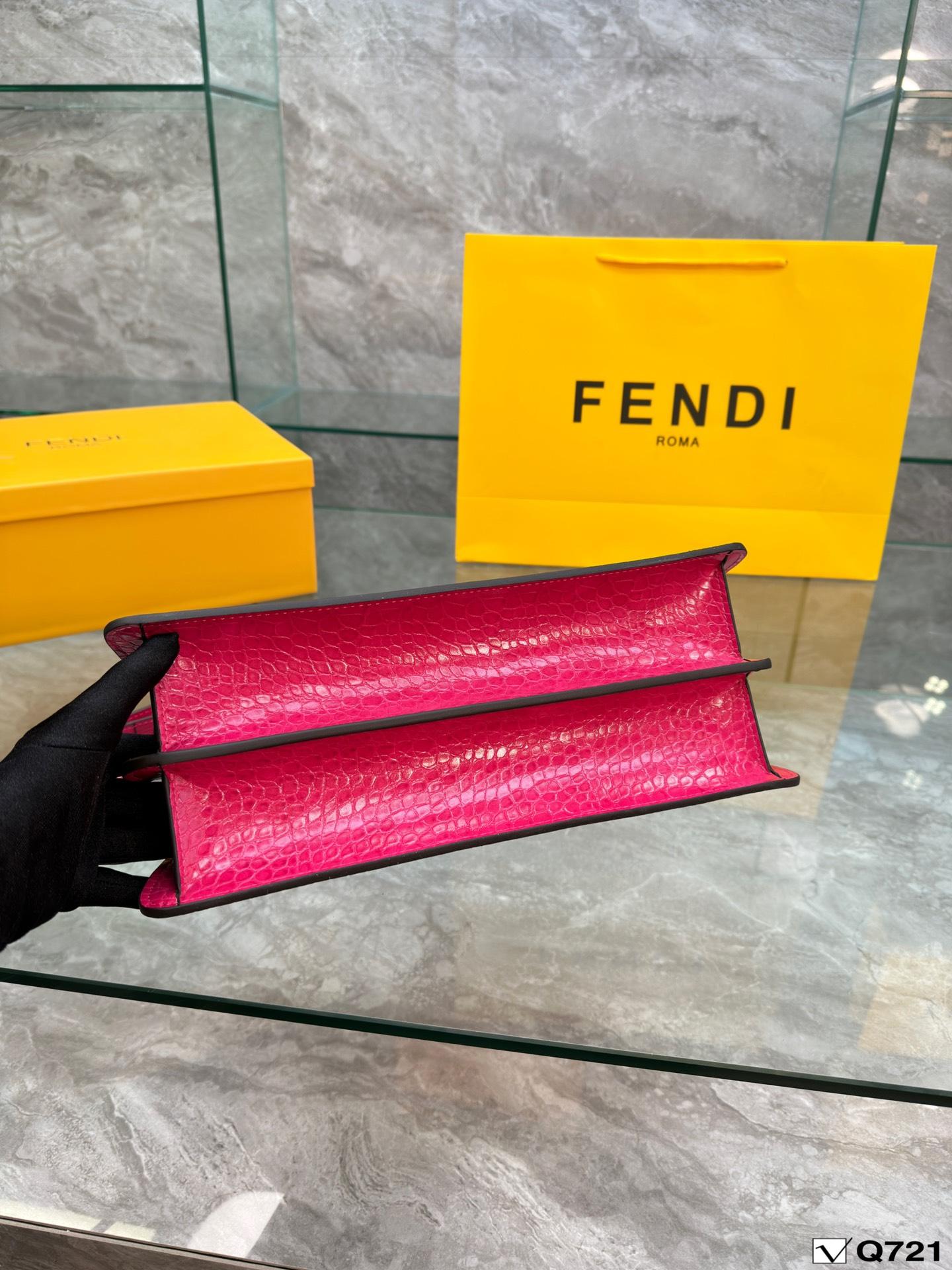Replica Fendi Bag  30*15CM