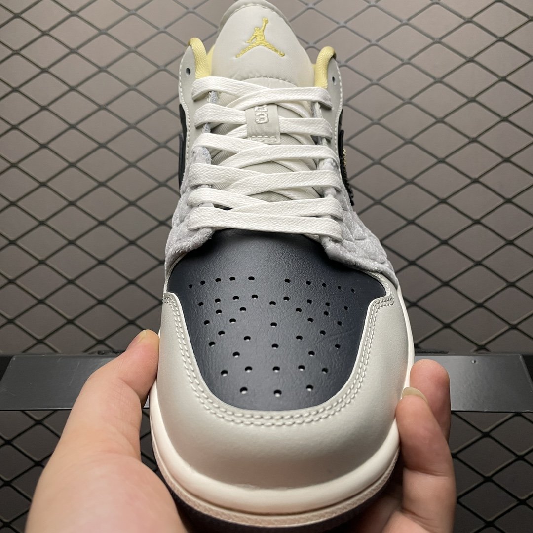 Replica Air Jordan Shoe Air Jordan 1 LowDV1762-001