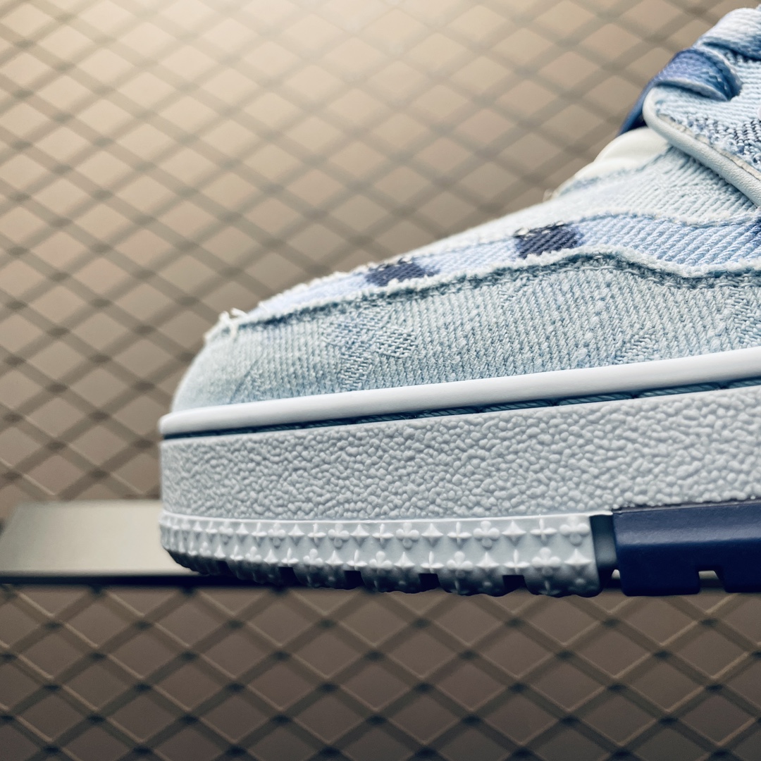 Replica Louis Vuitton Shoe Louis Vuitton  LV Trainer