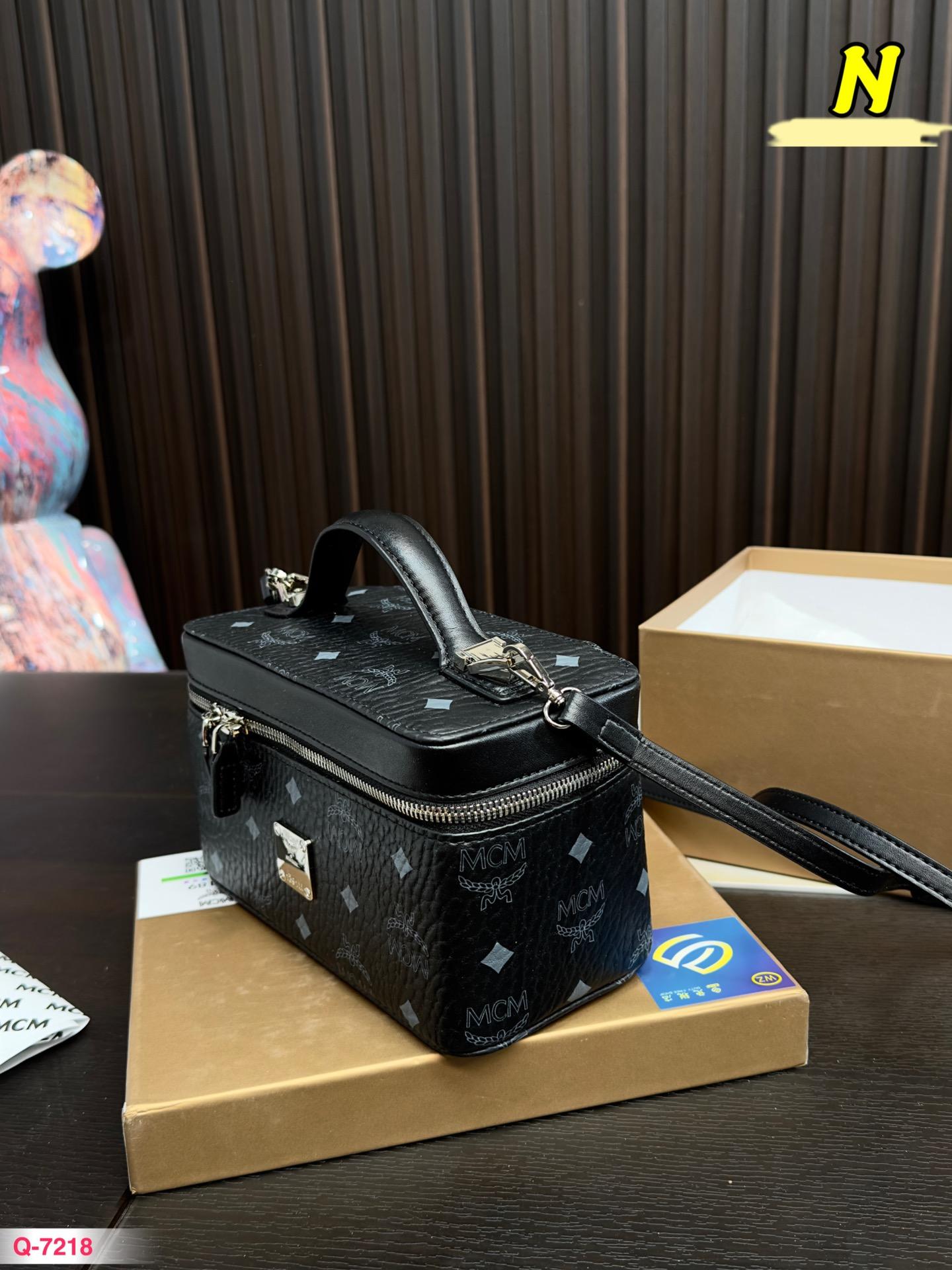 Replica MCM Bag 20*12CM