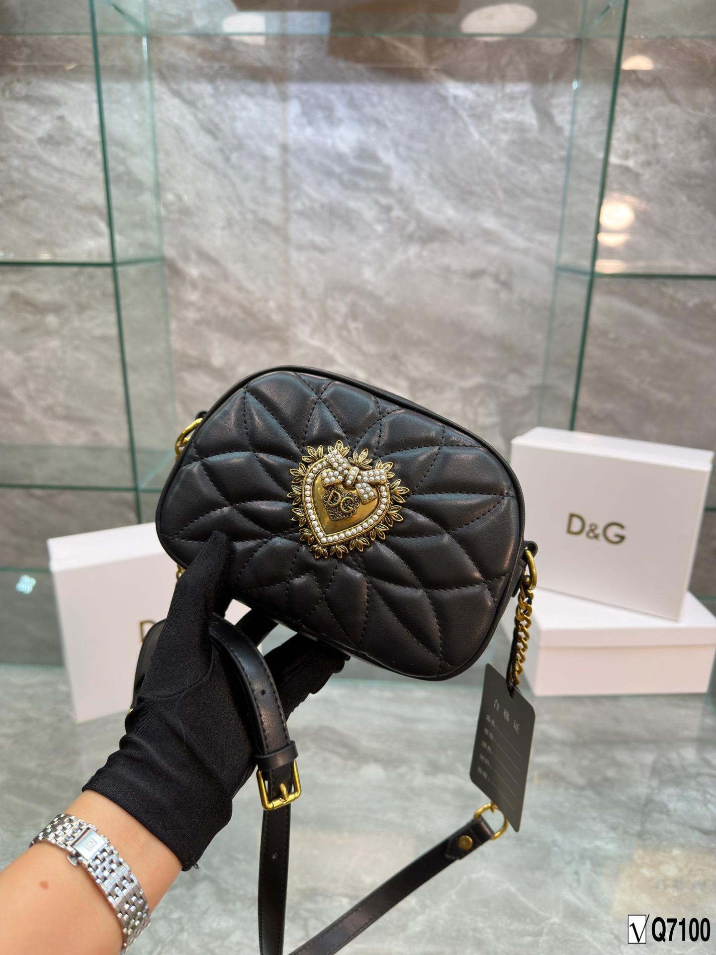 Replica Dolce Gabbana Bag 19CM