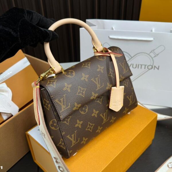 Replica Louis Vuitton Bag 15*20CM