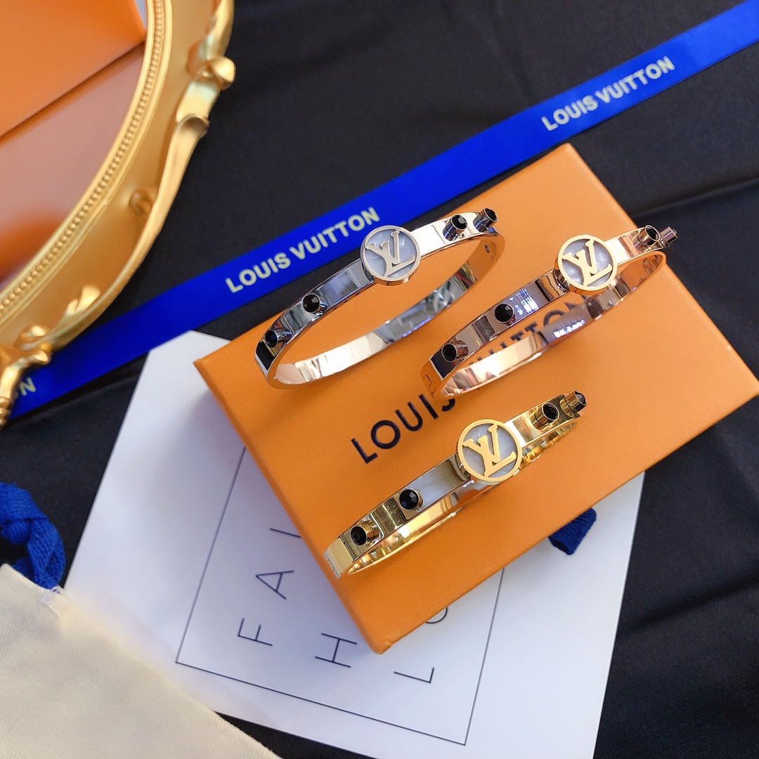 Replica LOUIS VUITTON Bangle