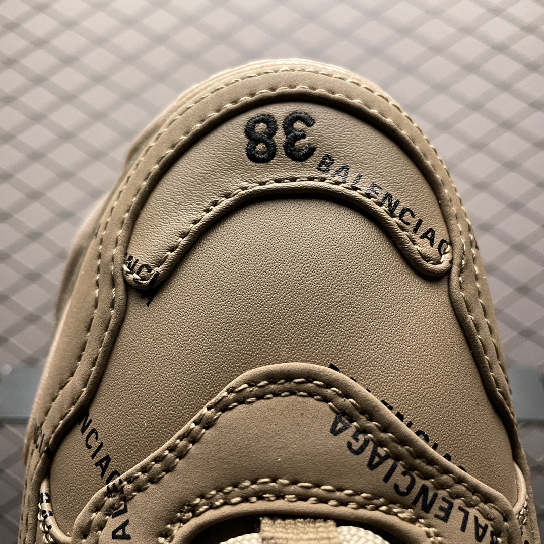 Replica Balenciaga Shoe Balenciaga Triple S Sneaker Size 35-46
