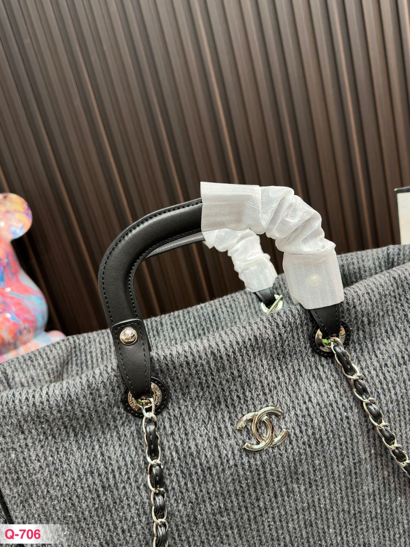 Replica Chanel Bag 40*30CM