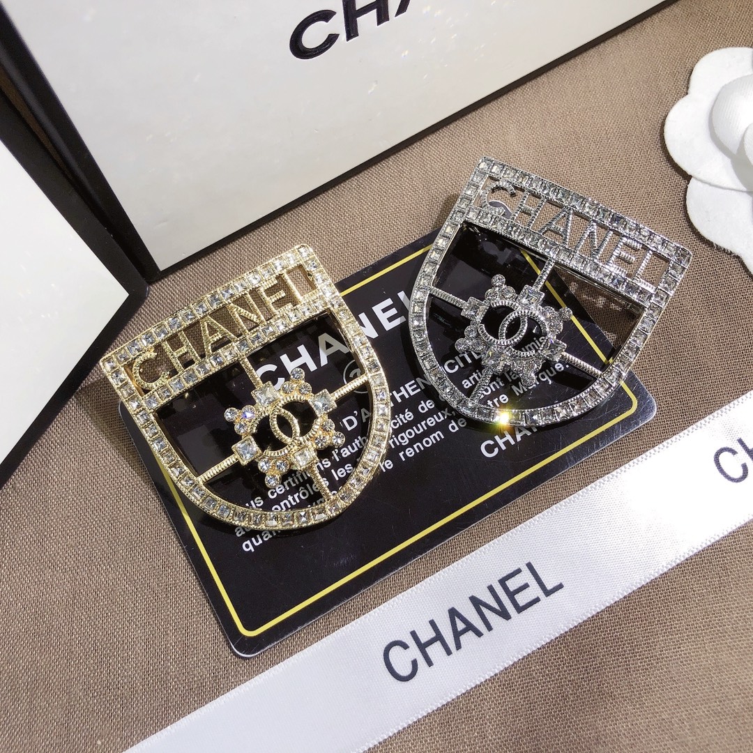 Replica CHANEL Brooch