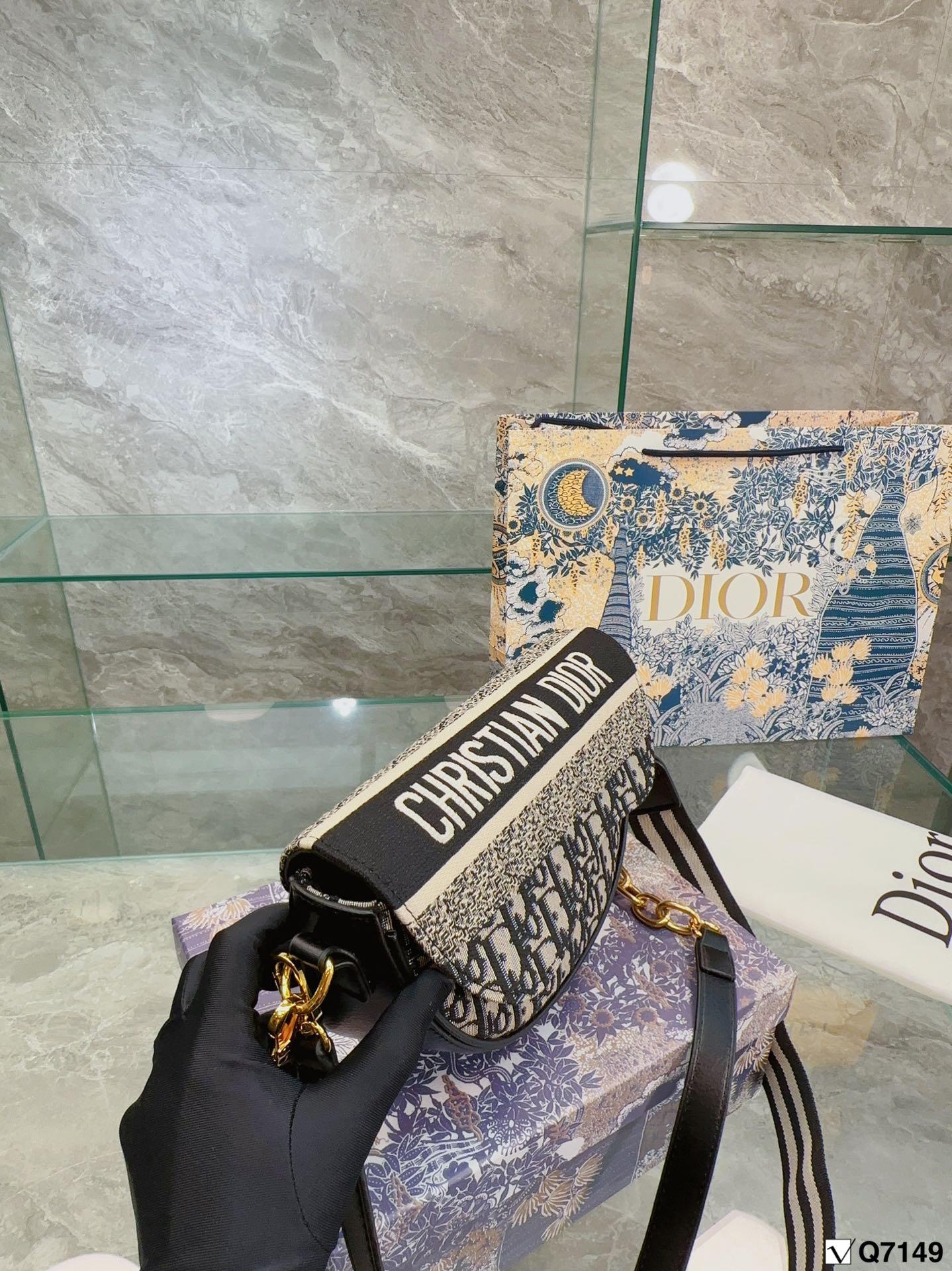 Replica Dior Bag 23*17CM