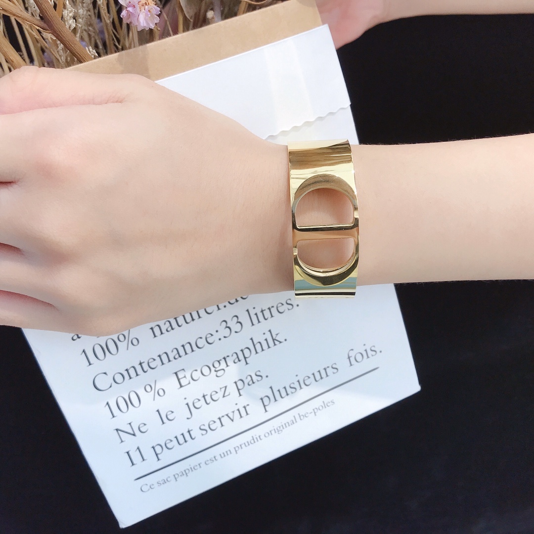 Replica DIOR Bangle