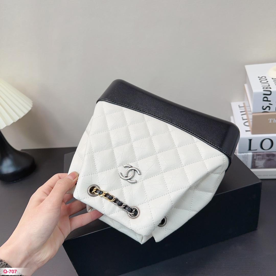 Replica Chanel Bag 22*21CM