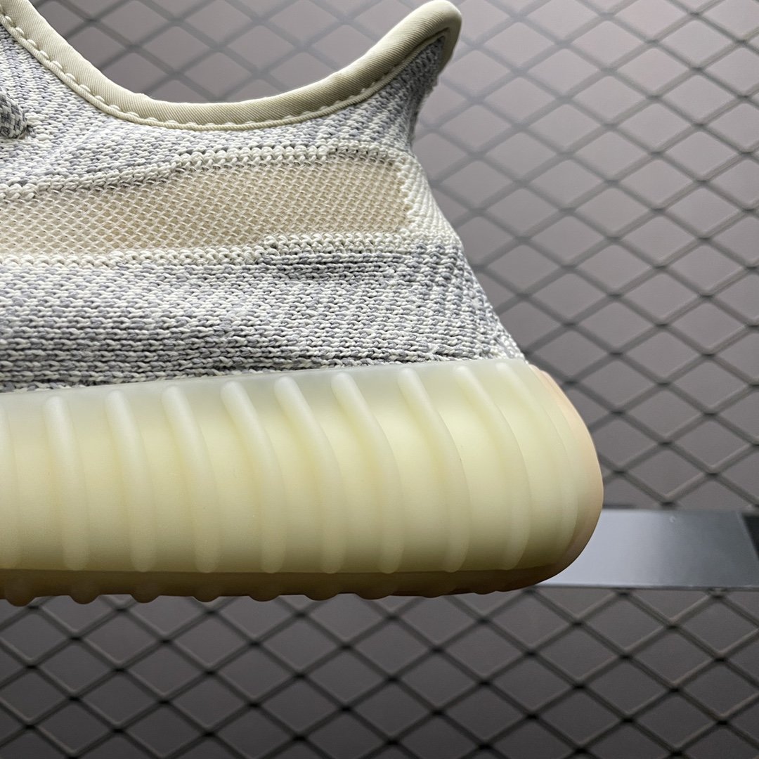 Replica Adidas Yeezy Shoe Adidas Yeezy Boost 350V2Landmark FU9161 S
