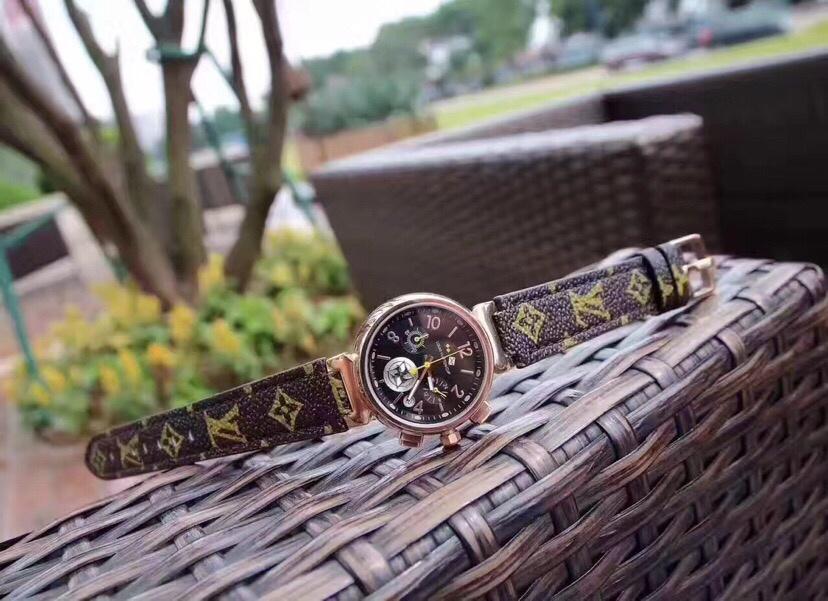 Replica LOUIS VUITTON LV 904l Stainless Steel Quartz Watch 33MM