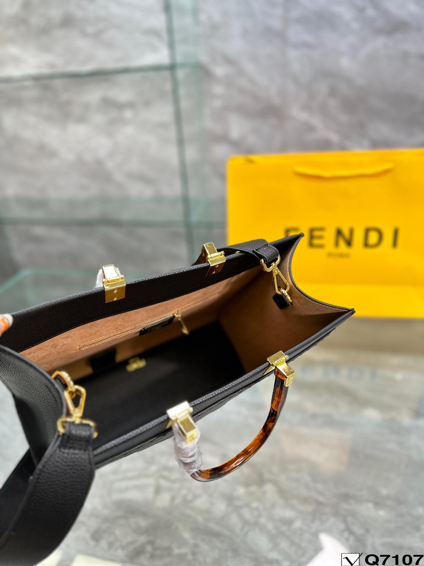 Replica Fendi Bag 35*31CM