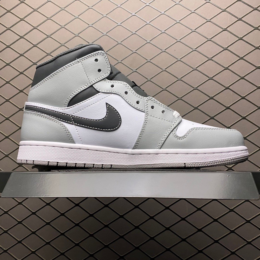 Replica Air Jordan Shoe Air Jordan 1 MidAJ1 554724-078 _01501