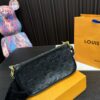 Replica Louis Vuitton Bag 12*23CM