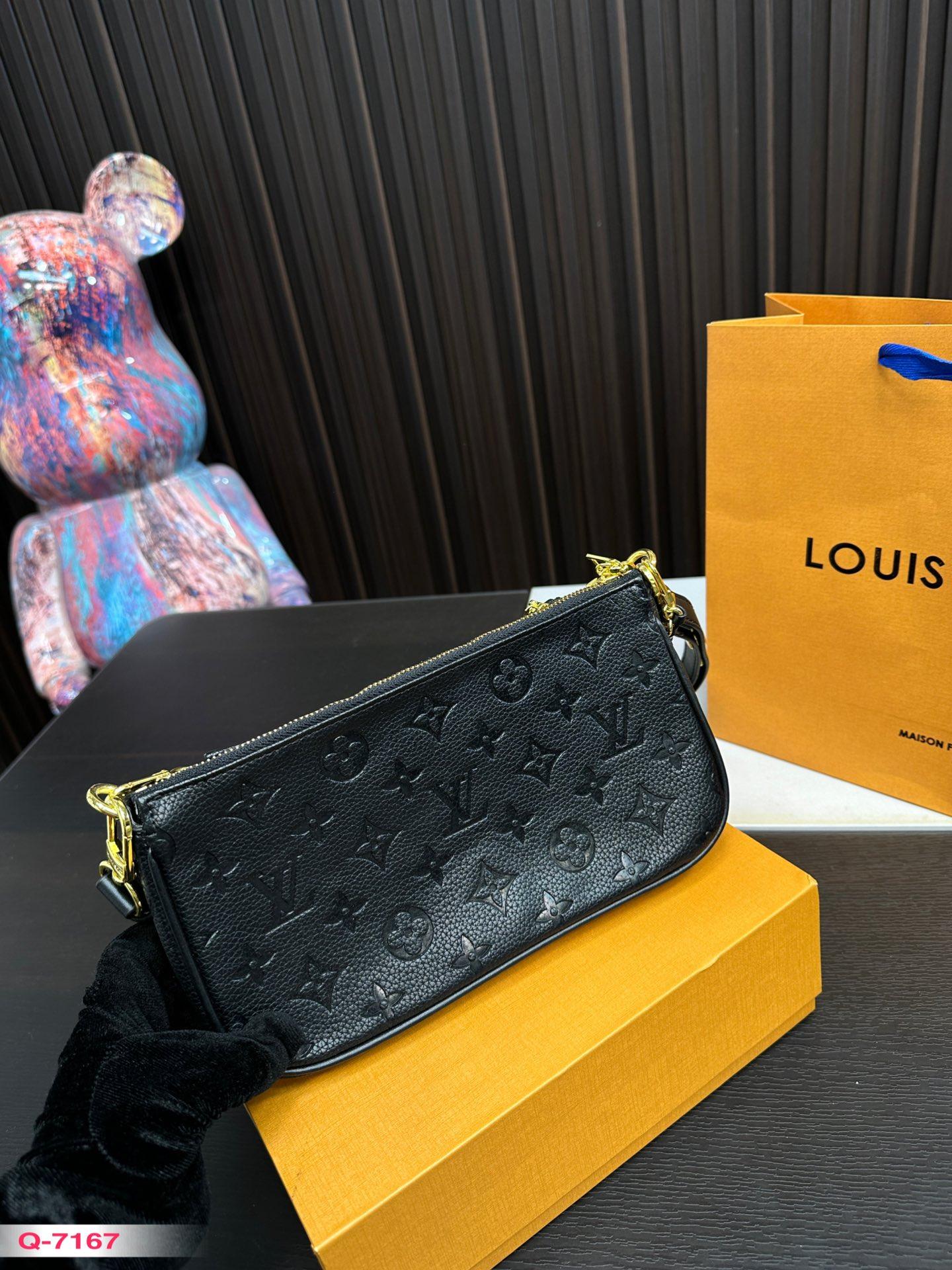 Replica Louis Vuitton Bag 12*23CM