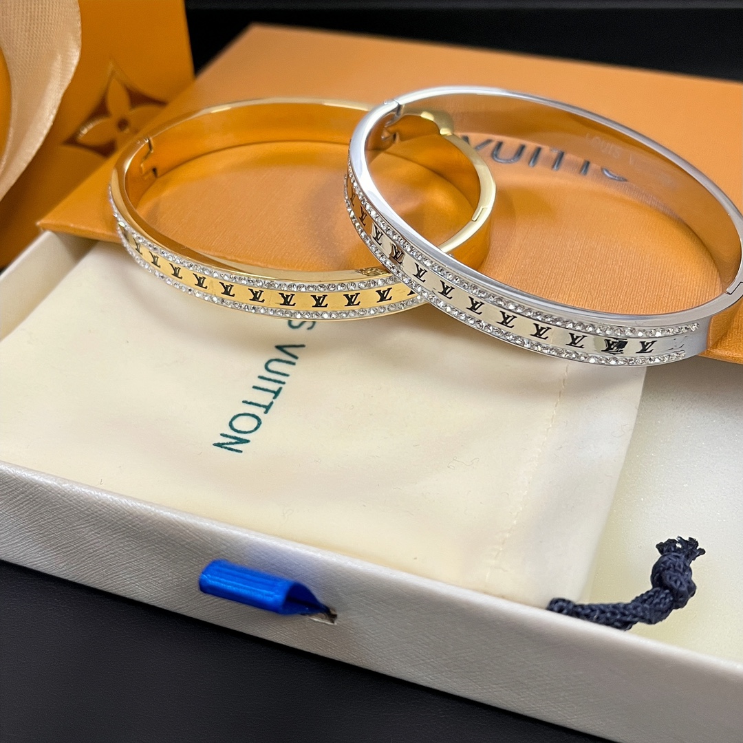Replica LOUIS VUITTON Bangle
