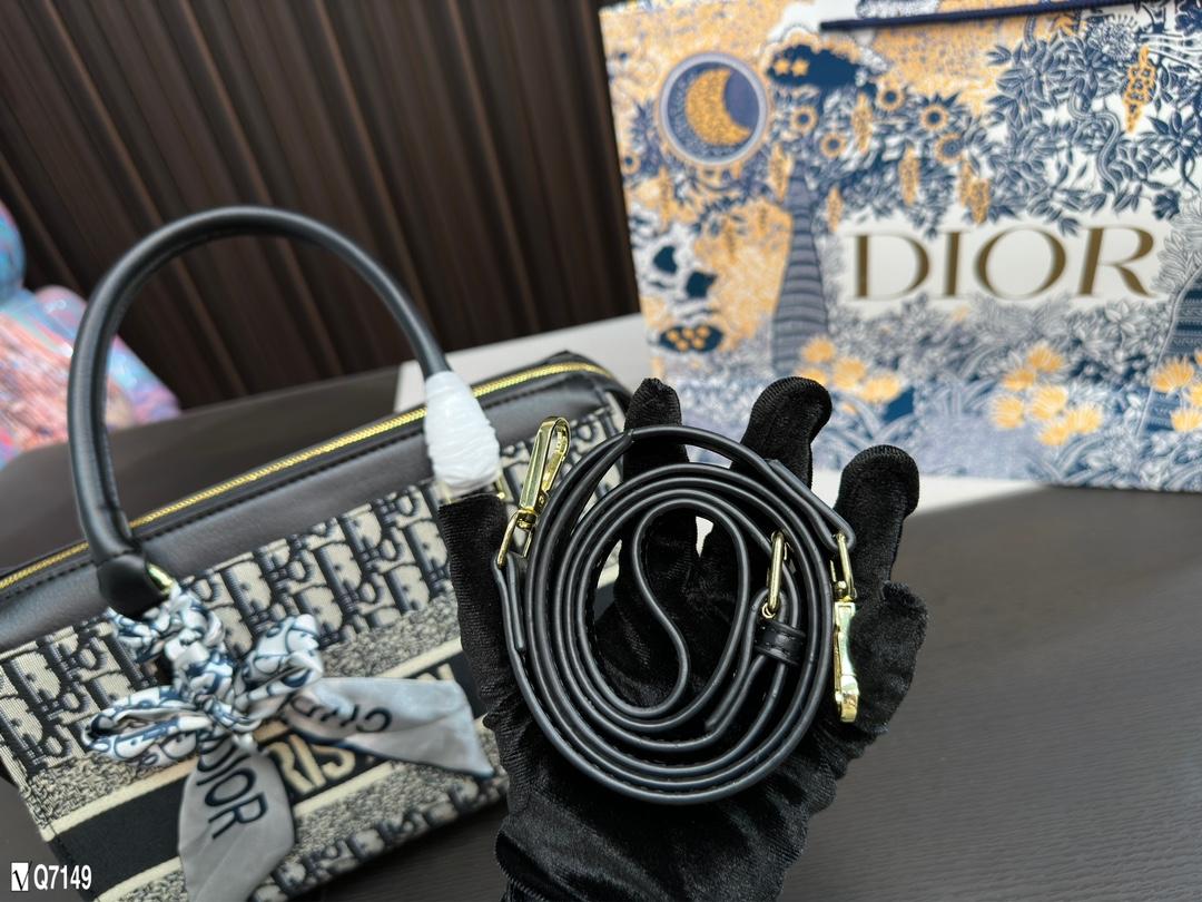 Replica Dior Bag 18*30CM