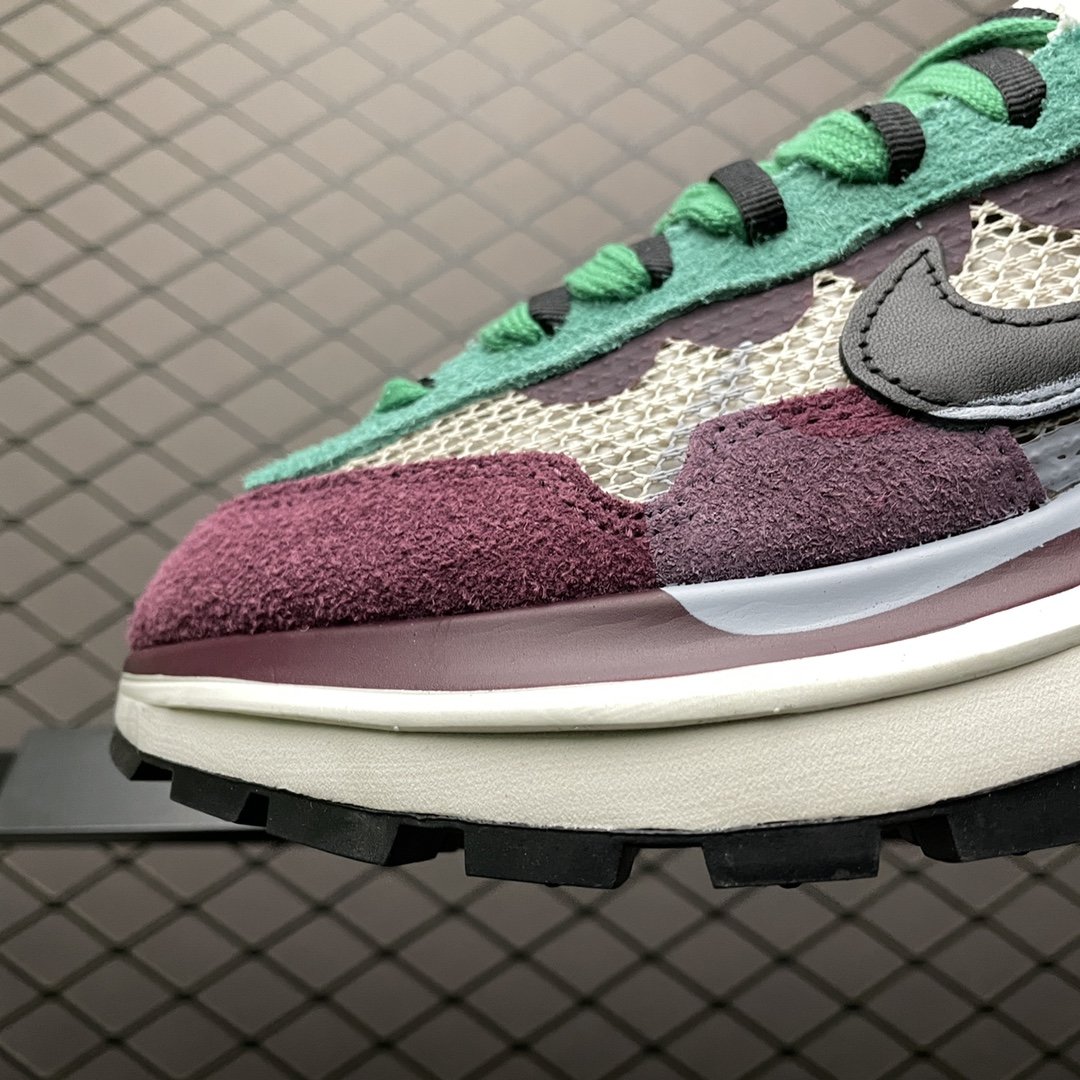 Replica Nike Shoe Sacai X Nike Vaporwaffle 3.0 DD3050-200 36-47.5