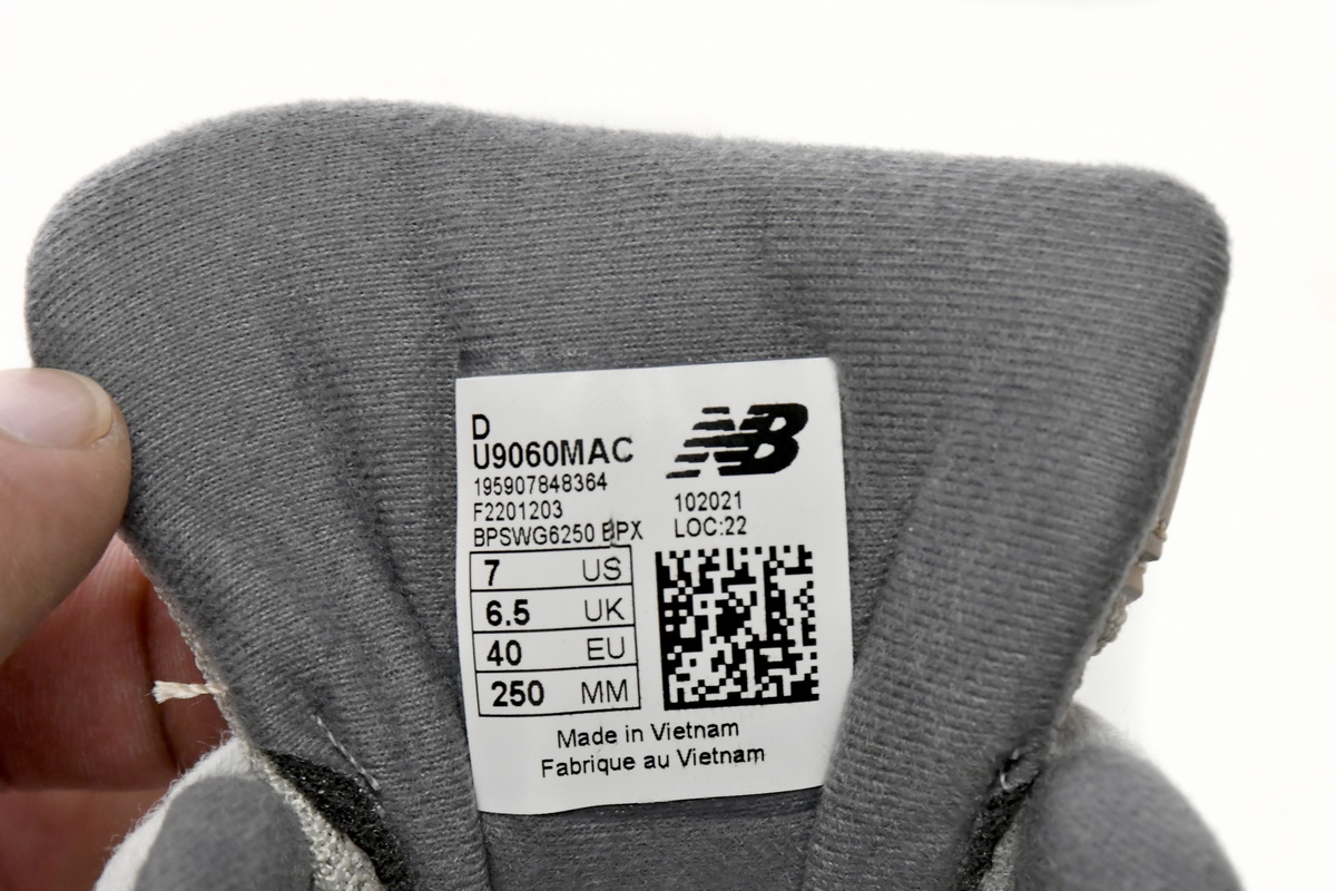 Replica New Balance Shoe U9060MAC New Balance 9060 Sea Salt