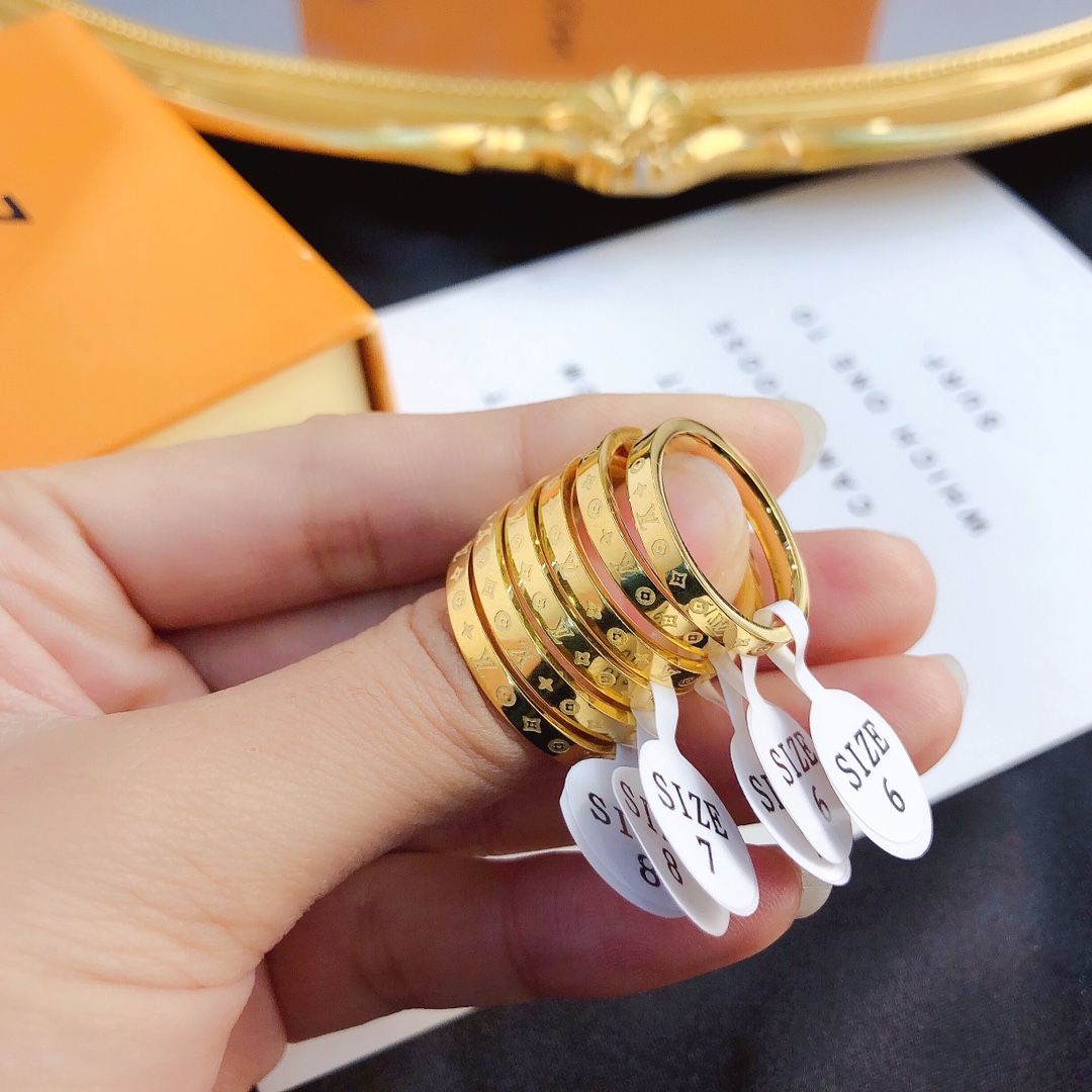 Replica LOUIS VUITTON Ring