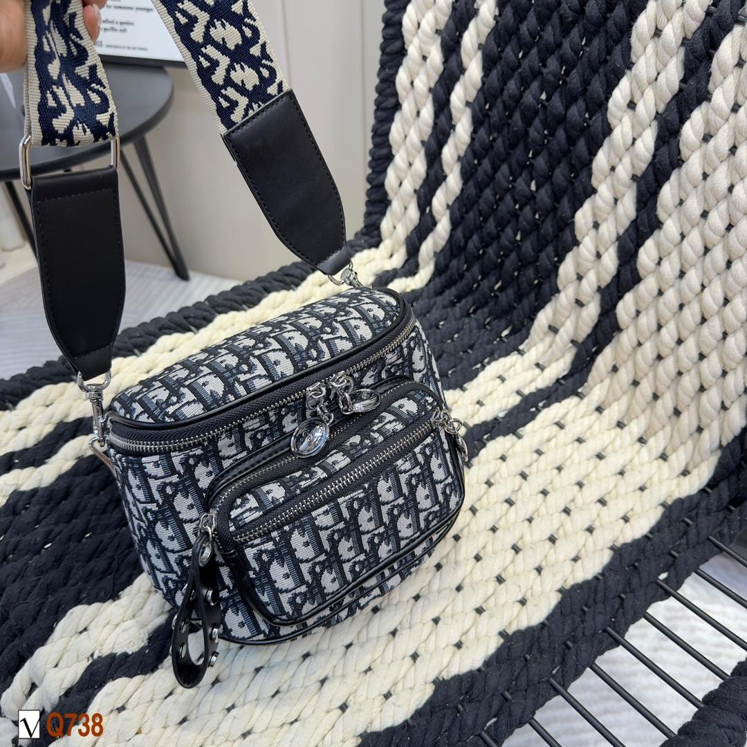 Replica Dior Bag  20CM