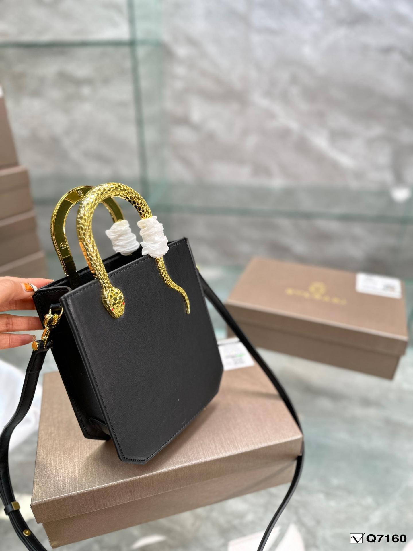 Replica BURBERRY Bag  15*20CM