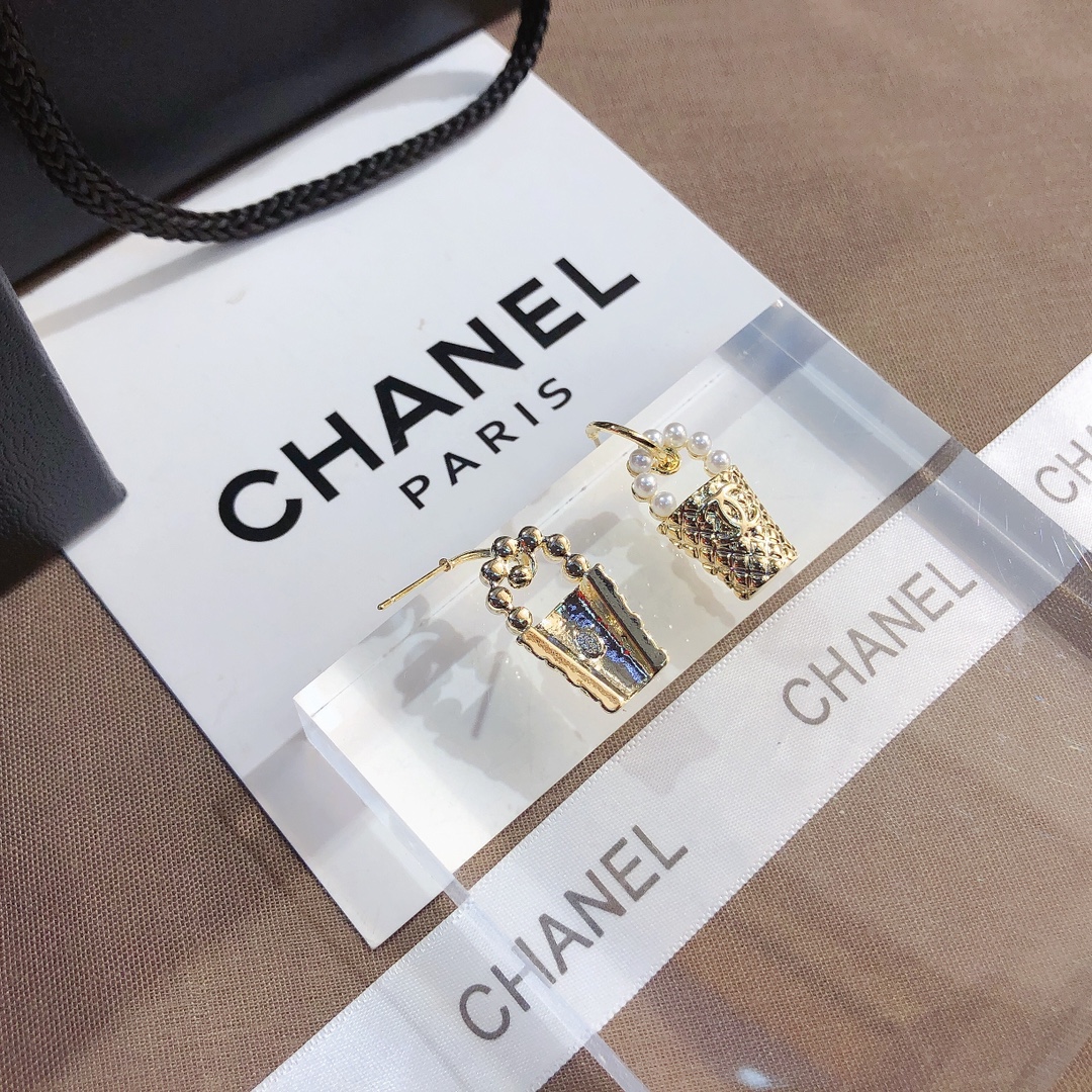 Replica CHANEL Earring