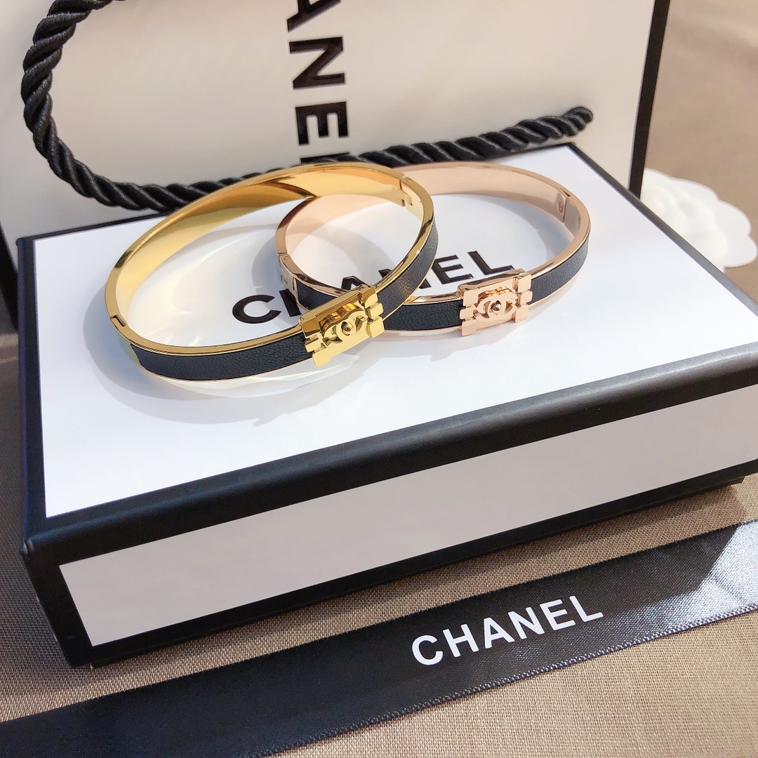 Replica CHANEL Bangle