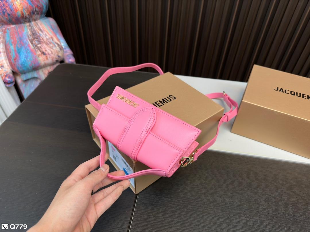 Replica Jacquemus Bag 17*9CM