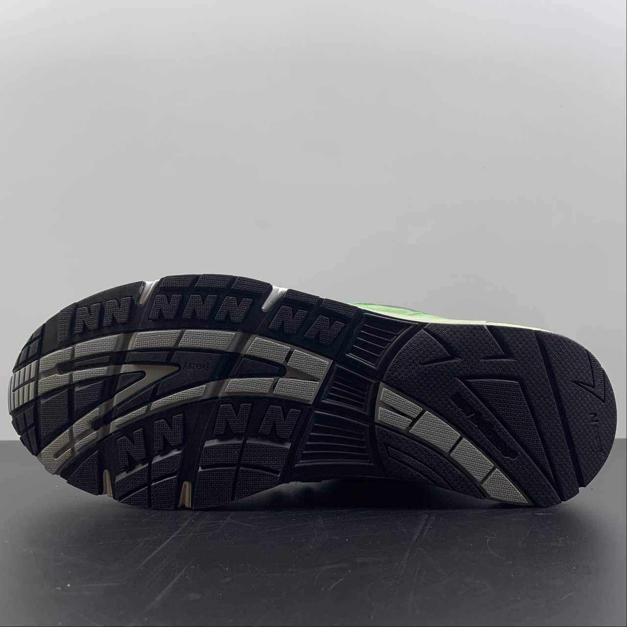 Replica New Balance Shoe Running Shoes New Balance NB991 M991GRN 40 40.5 41.5 42 42.5 43 44 44.5 …