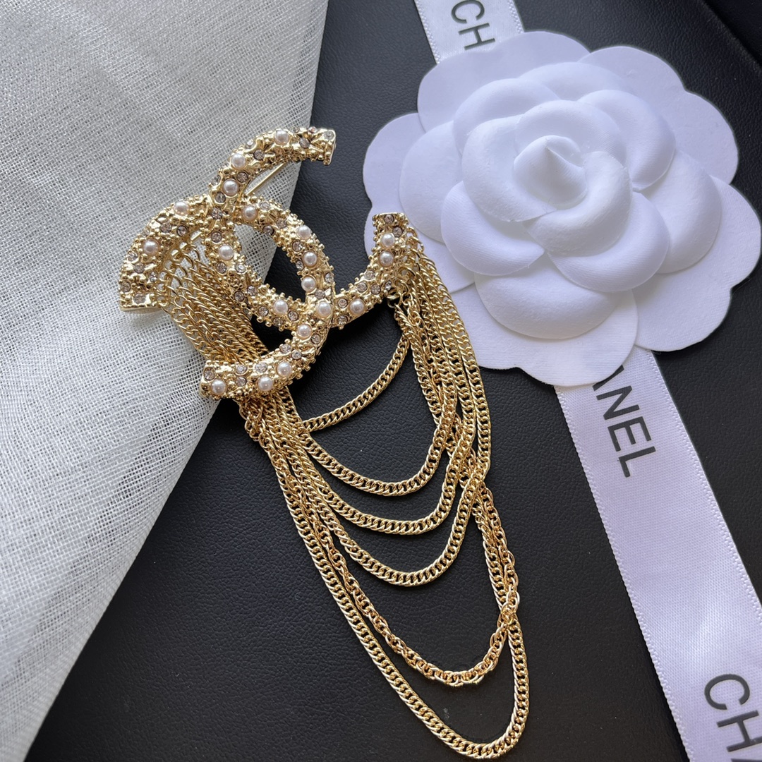 Replica CHANEL Brooch