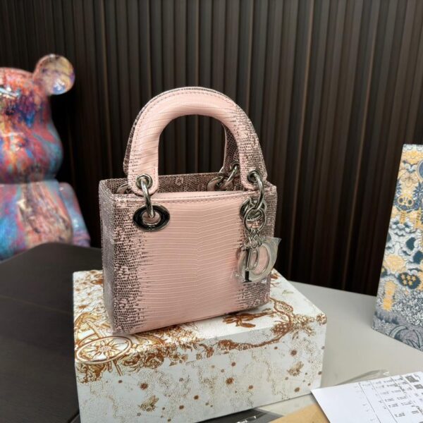 Replica Dior Bag  14*17*7CM