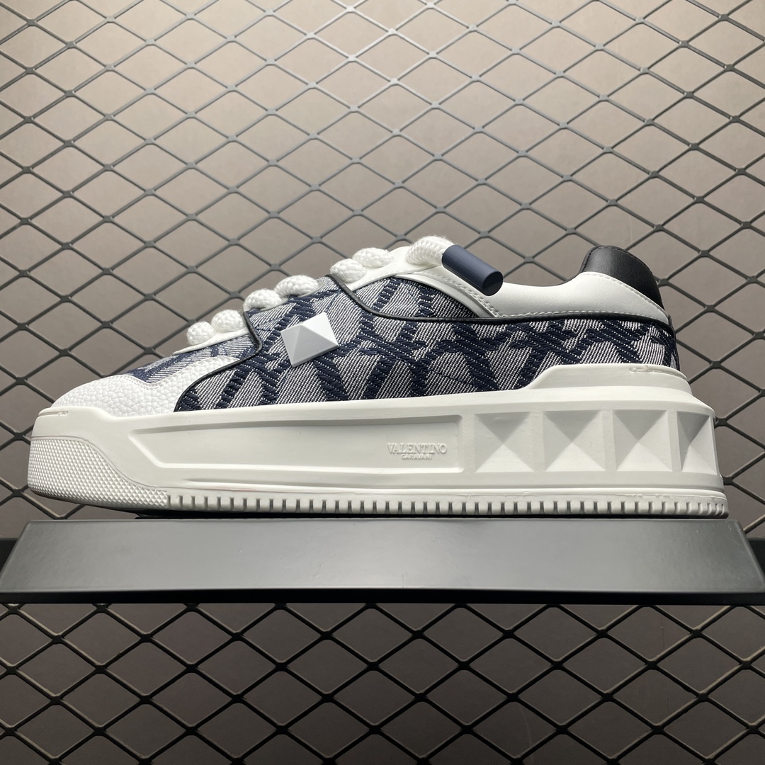 Replica Valentino Shoe Valentino One Stud a