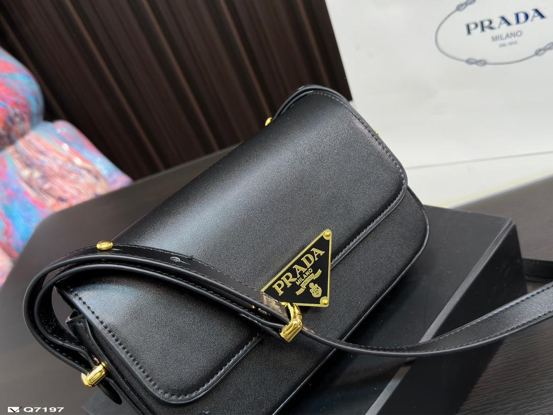 Replica Prada Bag 21*13CM