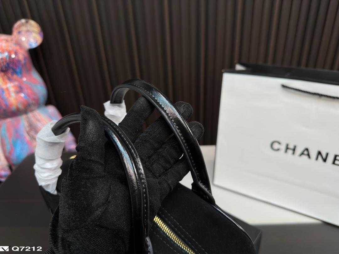 Replica Chanel Bag 28*17CM
