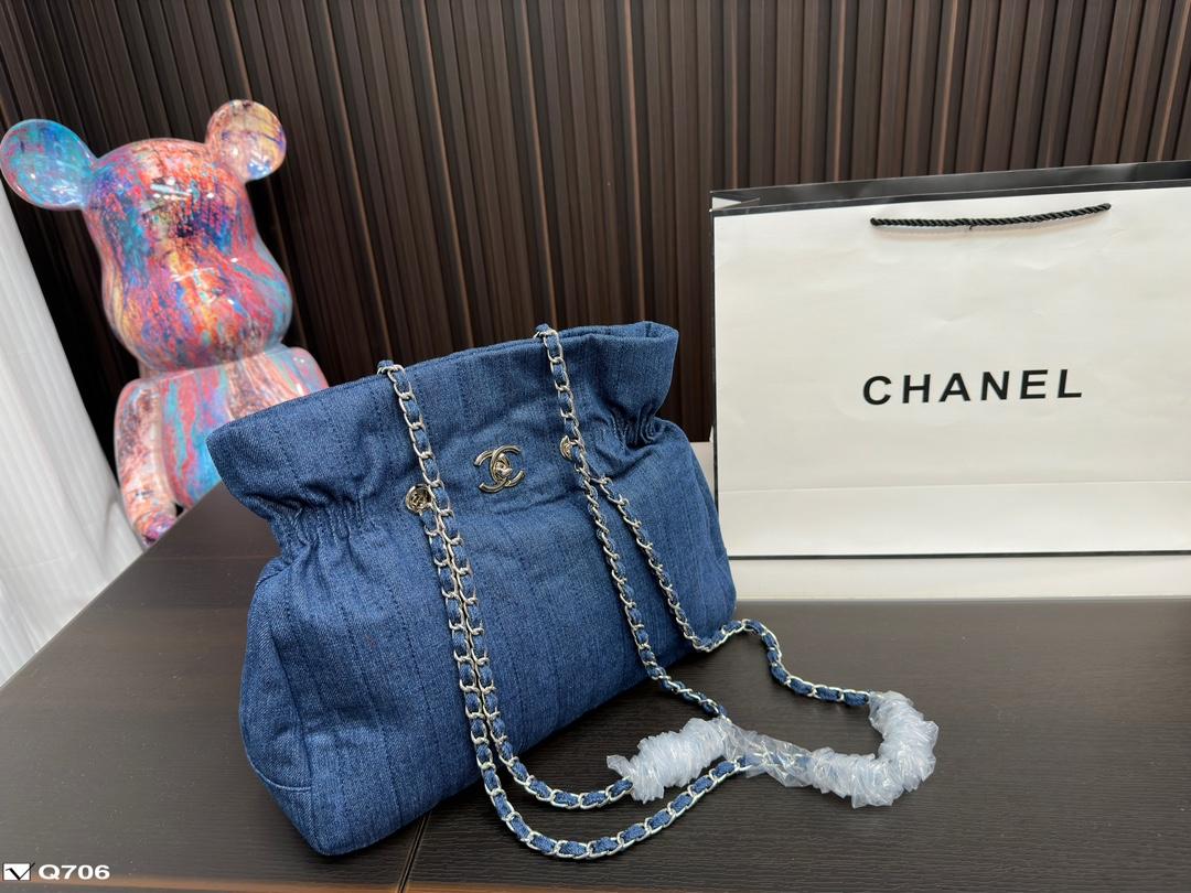 Replica Chanel Bag 35*29CM