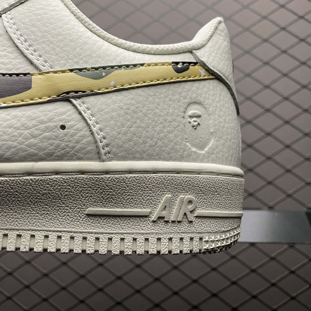 Replica Bape Shoe Bape x Nike Air Force 1 AA1365-118 Size36_01550