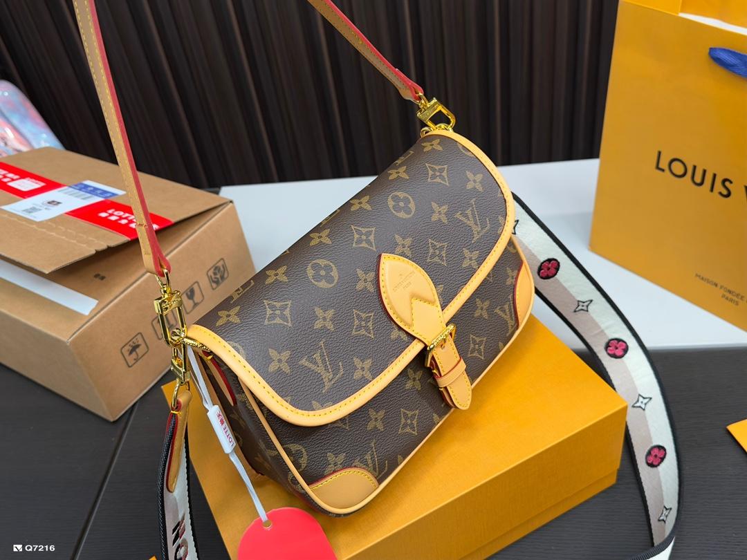 Replica Louis Vuitton Bag 24*15CM