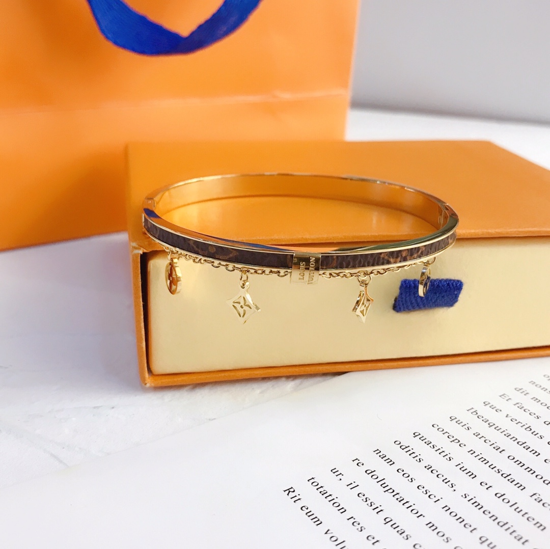 Replica LOUIS VUITTON Bangle